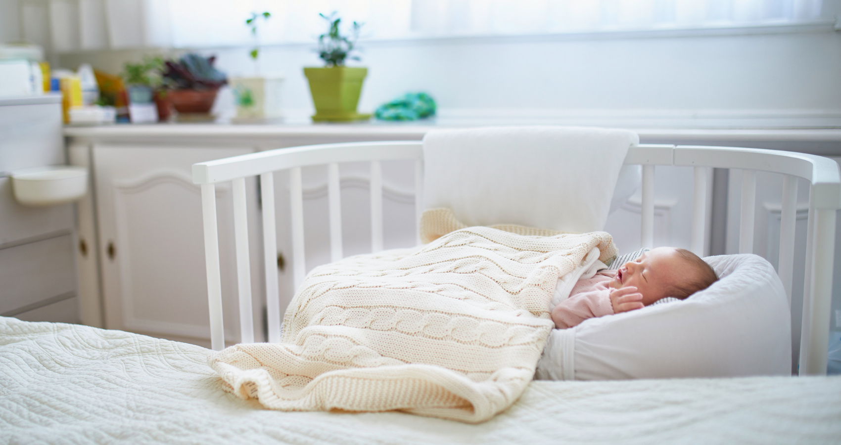 baby sleep living room